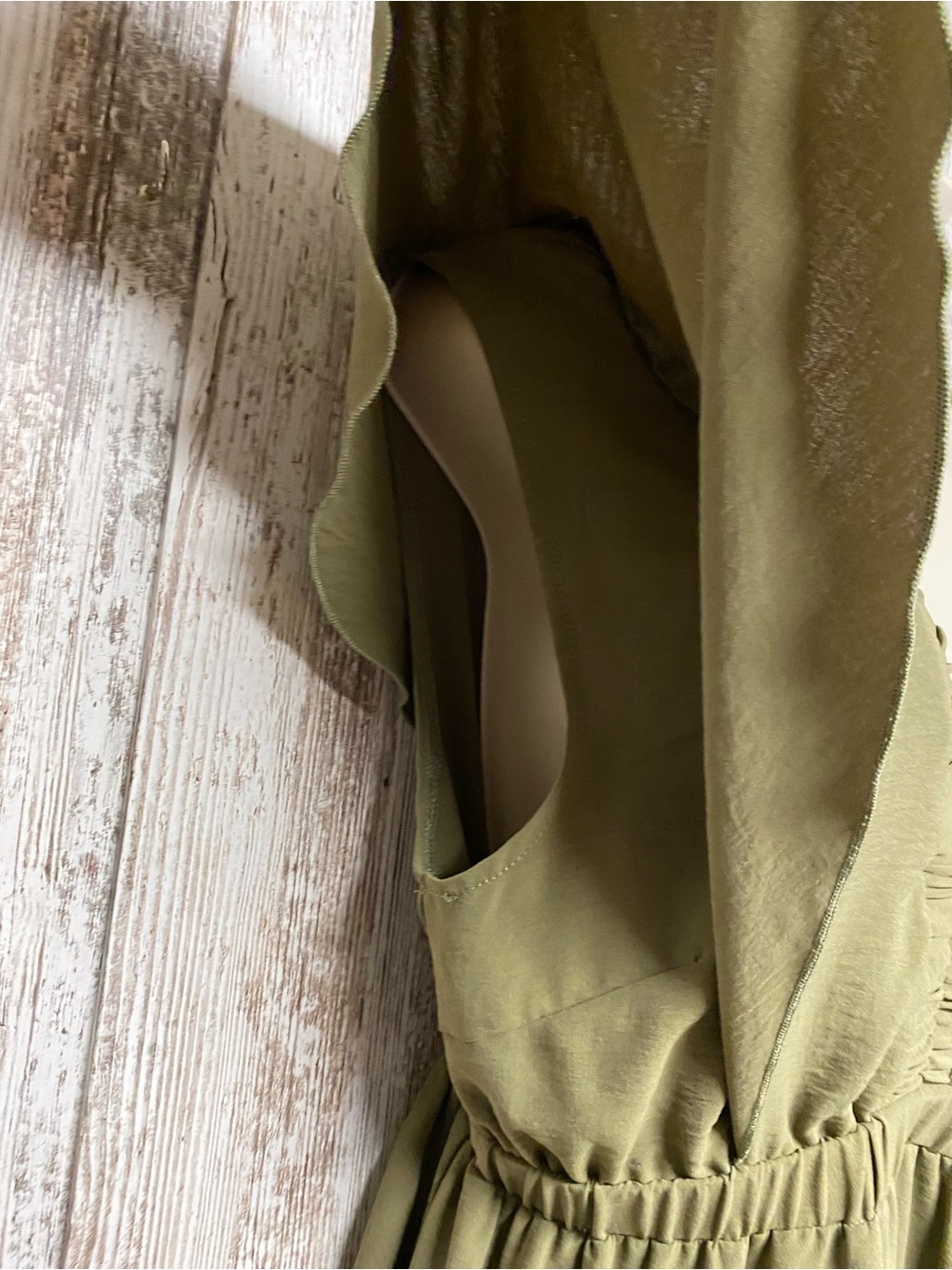Simplee Apparel Olive Green Maxi Dress with Flutter Sleeves - Picture 5 of 11